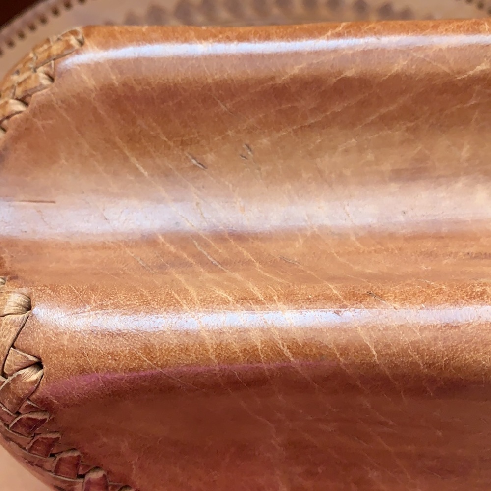 leather hat, in perfect condition. - Picture 3 of 5